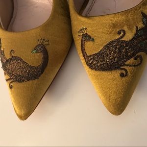 Zara Citrine Green Silk Peacock Heel